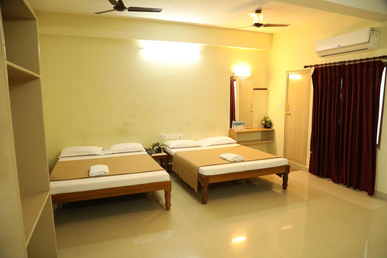 Ganesh Residency Hotel Puducherry Eksteriør billede