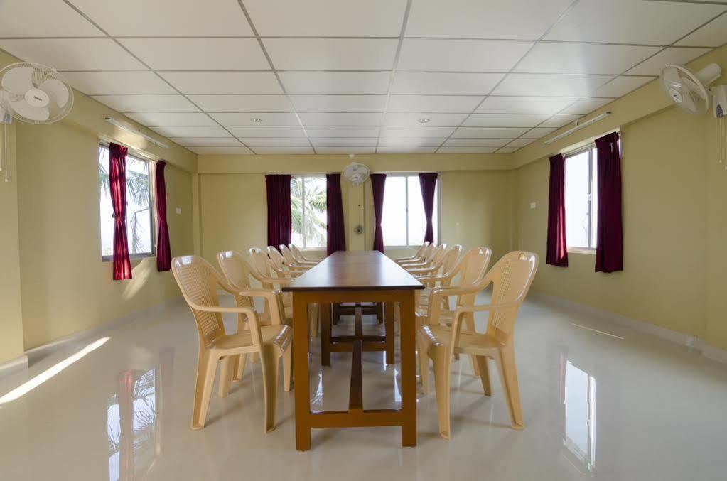 Ganesh Residency Hotel Puducherry Eksteriør billede
